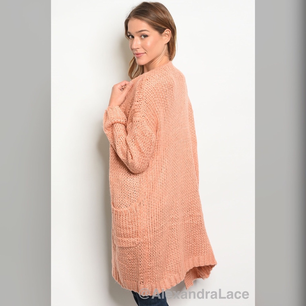 🏷SALE LAST 1 🍁Peach Knit Sweater🍁 - Picture 2 of 4